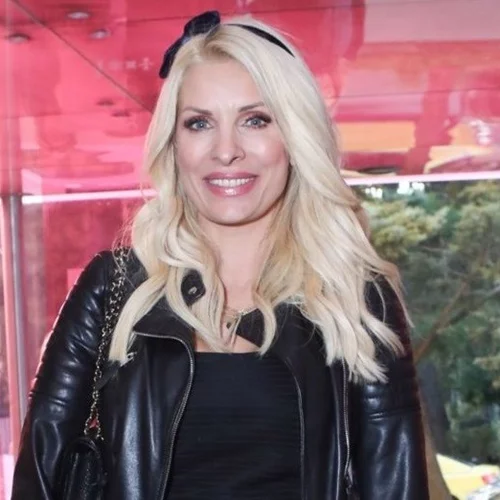 Φιλανθρωπικό Bazaar συλλόγου «Ελπίδα» | Οι εμφανίσεις των γνωστών Ελληνίδων