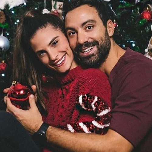 Η έκπληξη του Σάκη Τανιμανίδη στην Χριστίνα Μπόμπα για τη γιορτή της