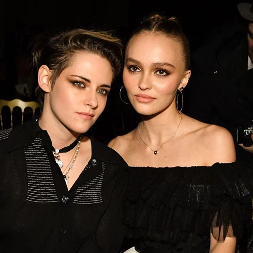 Chanel Métiers d’art show | Οι πασίγνωστες γυναίκες που τίμησαν με την παρουσία τους την πρώτη συλλογή της Virginie Viard