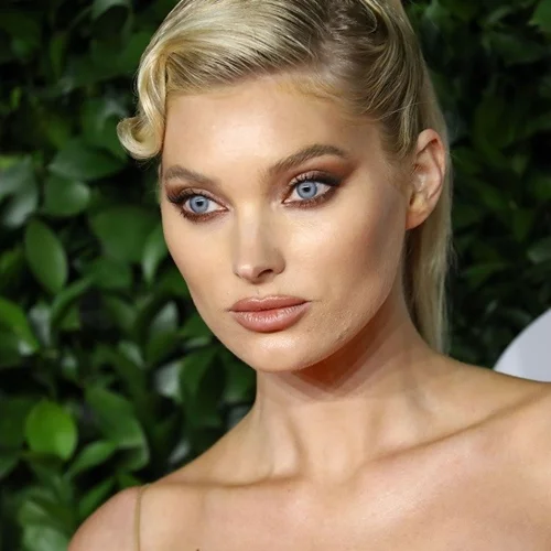 Η Elsa Hosk σού δείχνει πώς να πετύχεις τα off-duty χτενίσματά της