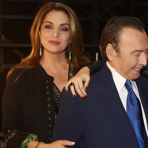 Η κόρη του Τόλη Βοσκόπουλου και της Άντζελας Γκερέκου μεγάλωσε και είναι καρμπόν ο πατέρας της