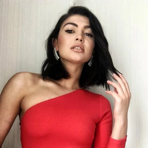 Κέισι Μίζιου | Την είδαμε με αφέλειες και σχεδόν δεν την αναγνωρίσαμε