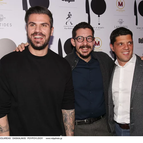 Άκης Πετρετζίκης | Ευχάριστα νέα για τον σεφ