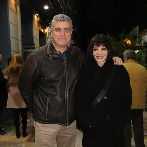 Βλαδίμηρος Κυριακίδης | Θεατρική έξοδος με τη σύζυγό του, Έφη Μουρίκη