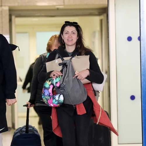 Κλέλια Ρένεση | Η επιστροφή της στην Ελλάδα μετά το ταξίδι στη Χιλή (pics)