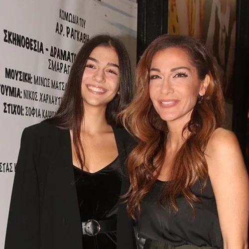 Η Μελίνα Νικολαΐδη μπήκε στην κουζίνα | Δείτε το φοιτητικό σπίτι της