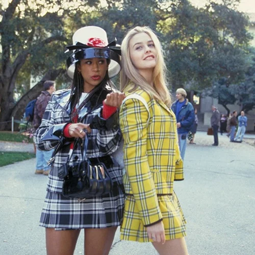 Οι Instagram λογαριασμοί που κατέγραψαν μερικές από τις πιο iconic στιγμές των 90's