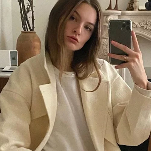 5 Instagram fashion accounts για όσες αγαπούν το μίνιμαλ στιλ