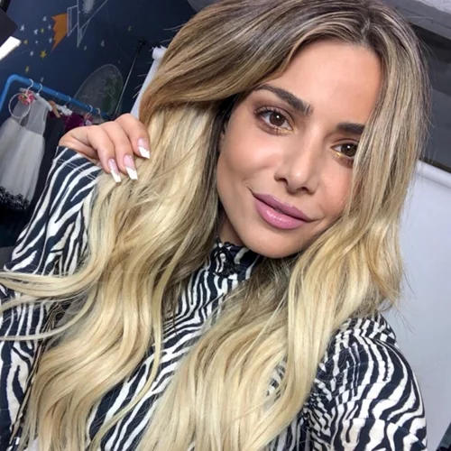 Josephine Wendel | Άλλαξε χρώμα στα μαλλιά της