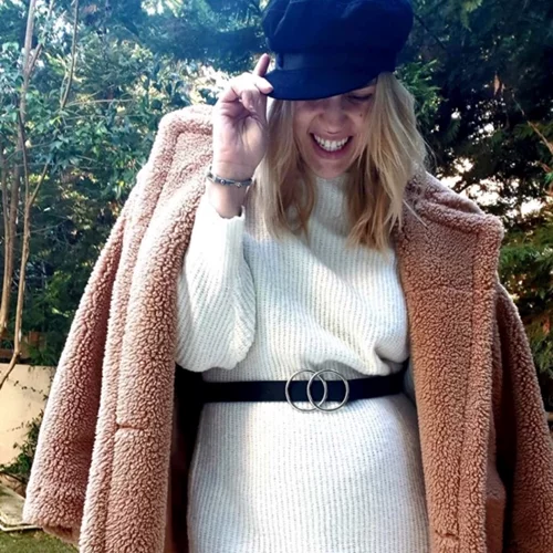 Μαντώ Γαστεράτου | Φωτογραφίζεται με εσώρουχα 20 μέρες μετά τη γέννηση του γιου της