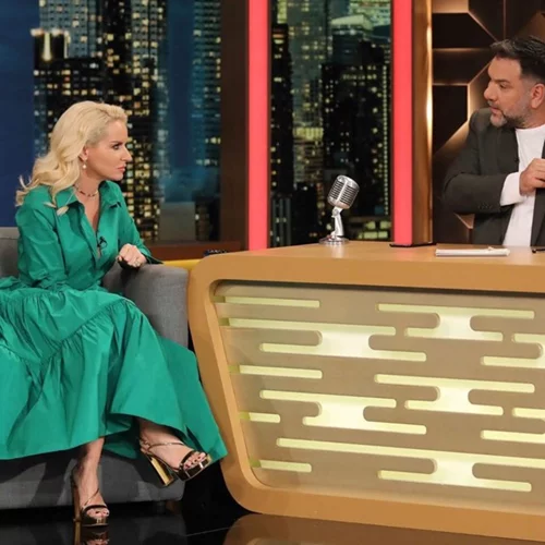 Μαρία Μπεκατώρου | Σε ποιον οίκο ανήκει το φόρεμα που φόρεσε στον Γρηγόρη Αρναούτογλου;