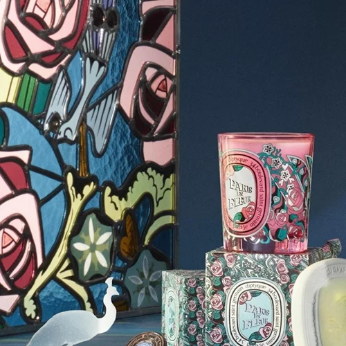 Βρήκαμε το κερί που φέρνει την άνοιξη πιο νωρίς