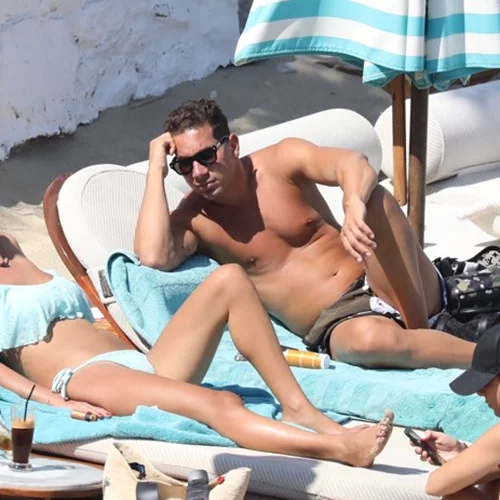 Βασίλης Μιχαήλ - Χριστίνα Βακάκη | Οι λεπτομέρειες της βάφτισης της κόρης τους