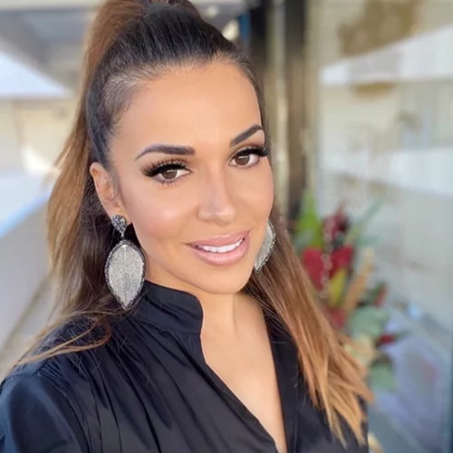 Ελένη Χατζίδου | Μόλις επισκέφθηκε το κομμωτήριο - Αυτό είναι το νέο της look