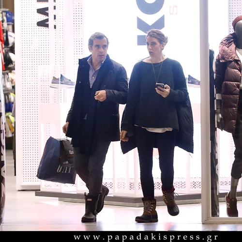 Κωνσταντίνος Μαρκουλάκης-Χρυσή Βαρδινογιάννη | Βόλτα για ψώνια στα βόρεια προάστια