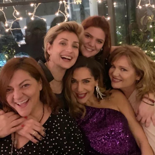 Γενέθλια Μαρίας Καβογιάννη | Το party-έκπληξη στο σπίτι της Δέσποινας Βανδή και οι διάσημες καλεσμένες