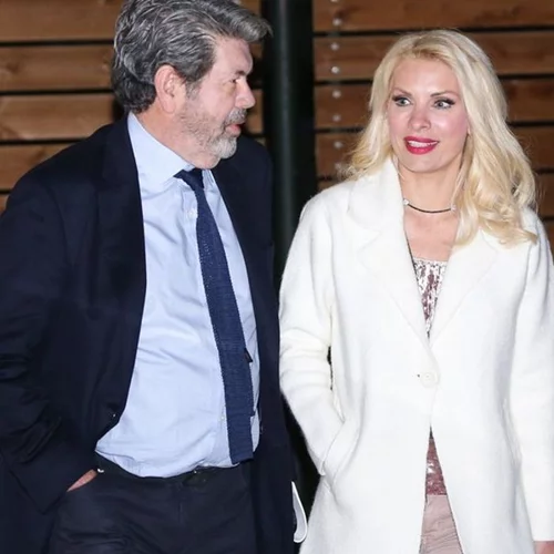 Ελένη Μενεγάκη - Γιάννης Λάτσιος | Η σπάνια κοινή εμφάνιση 10 χρόνια μετά το διαζύγιο