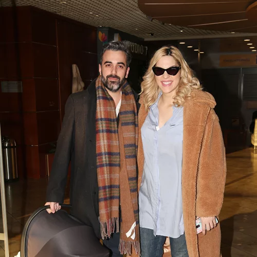 Μαντώ Γαστεράτου | Δες τι φόρεσε κατά την έξοδο από το μαιευτήριο