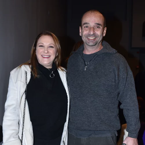 Ρένια Λουιζίδου | Η σπάνια βραδινή εμφάνιση με τον σύζυγό της, Θάνο Κωνσταντάκη