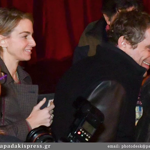 Χρυσή Βαρδινογιάννη | Με πατερίτσες σε έξοδο με τον Κωνσταντίνο Μαρκουλάκη (pics)