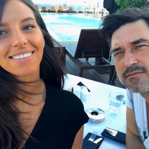 Burak Hakki | Απαντά στα ελληνικά για τη Χαρά Παππά