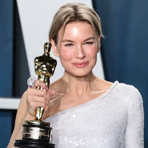 Renee Zellweger | Τα μυστικά της για νεανική εμφάνιση μετά τα 50