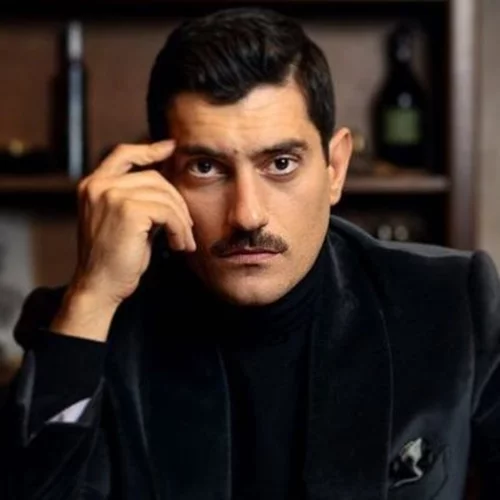 Αργύρης Πανταζάρας | Είναι ζευγάρι με γνωστή ηθοποιό! Αυτή είναι η σύντροφός του