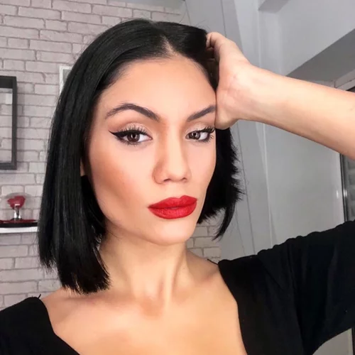 Η Άννα Αμανατίδου άνοιξε το σπίτι της | Το νέο super girly δωμάτιό της είναι το απόλυτο decoration inspo