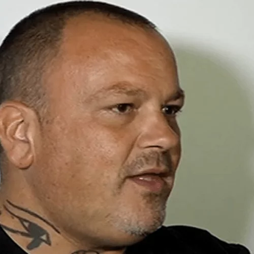 Δημήτρης Σκαρμούτσος | Ο λόγος που δεν πήγε στον γάμο του Άκη Πετρετζίκη