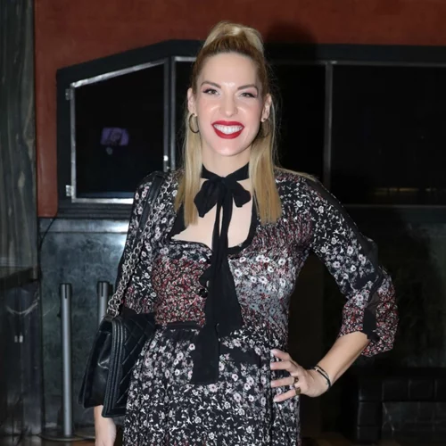 Μαντώ Γαστεράτου | Το σώμα της 1,5 μήνα μετά τη γέννα και τα κιλά που θέλει να χάσει