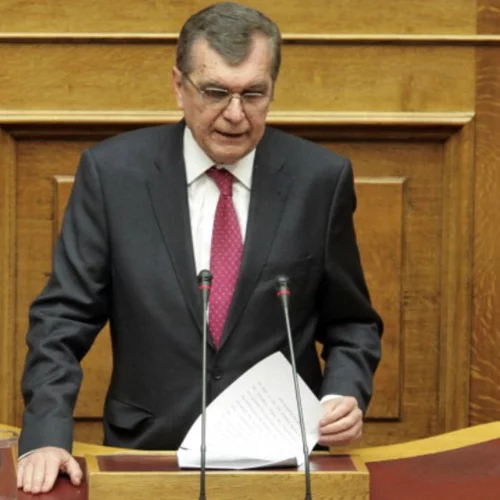 Κορονοϊός | Εισήχθη επειγόντως στο νοσοκομείο ο Δημήτρης Κρεμαστινός