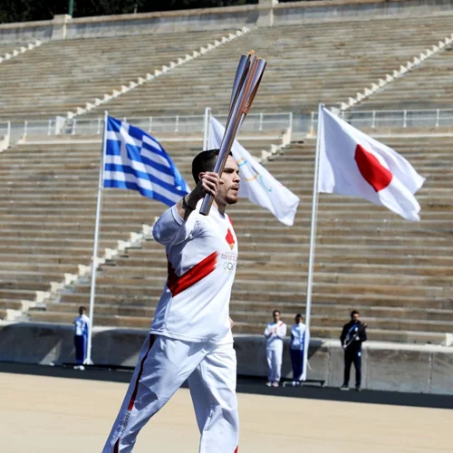Παράδοση Ολυμπιακής Φλόγας | Άδειο το Παναθηναϊκό Στάδιο