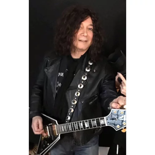 Νεκρός ένας εκ των δημιουργών του «I Love Rock 'N' Roll» από κορονοϊό