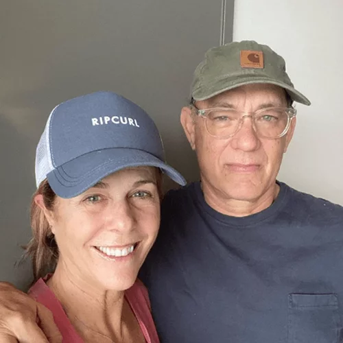 Tom Hanks - Rita Wilson | Γιατί δεν έχουν κάνει ακόμα εμβόλιο κατά του covid;