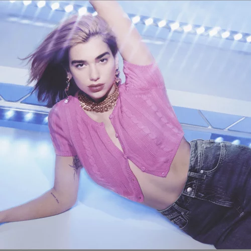 Dua Lipa X Pepe Jeans London | H δεύτερη capsule συλλογή θα σε βάλει σε ανοιξιάτικο mood
