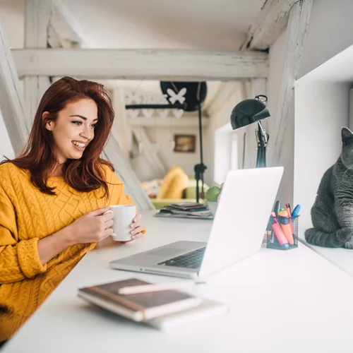 Τηλεργασία | Πώς να εργάζομαι από το σπίτι και να είμαι το ίδιο αποδοτική