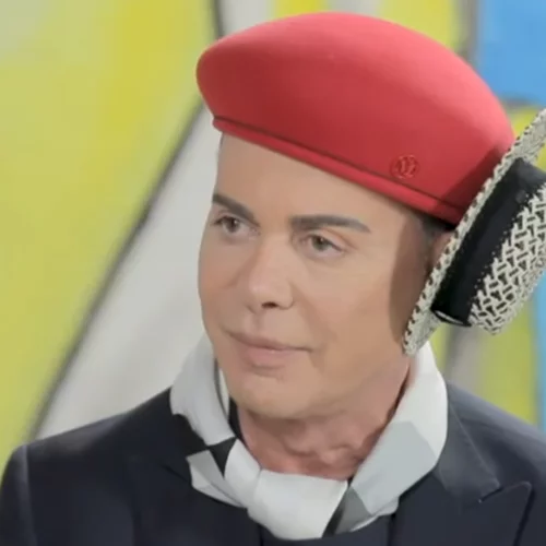 Λάκης Γαβαλάς | Μιμείται τις παίκτριες του My Style Rocks