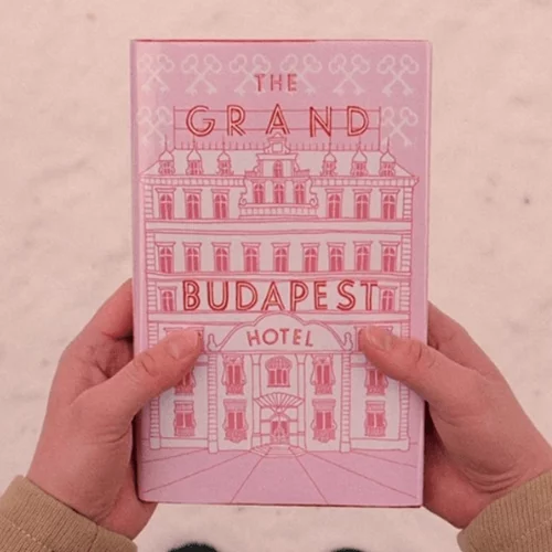 Ήρωες της μικρής και μεγάλης οθόνης διαβάζουν τα αγαπημένα τους βιβλία