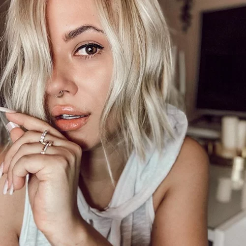 Λάουρα Νάργες | Η φωτογραφία χωρίς μακιγιάζ και το πρόβλημα που αντιμετωπίζει