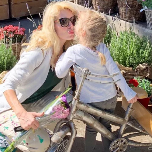 Γενέθλια Μαρίνας Παντζοπούλου | Οι πιο τρυφερές φωτογραφίες της Ελένης Μενεγάκη με την κόρη της (pics)