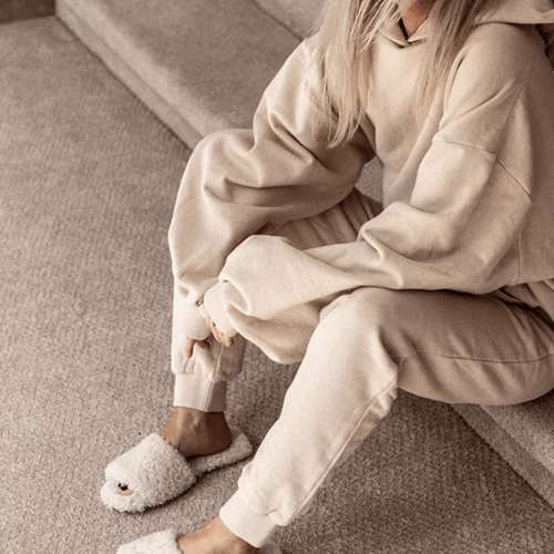 Η τάση που μπορείς να φορέσεις στο σπίτι υπάρχει στα H&M με λιγότερο από 10 ευρώ