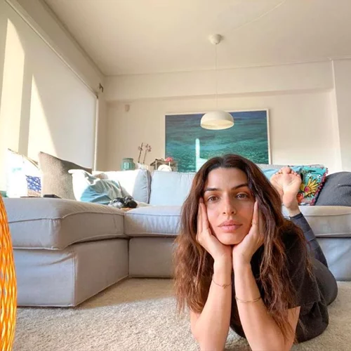 Tόνια Σωτηροπούλου | Μας δείχνει το σαλόνι του σπιτιού της