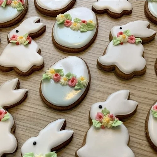 Βασίλισσα Ελισάβετ | Ο προσωπικός της σεφ μάς δίνει τη συνταγή για πασχαλινά μπισκότα