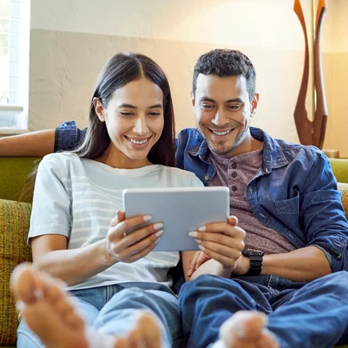 Tuned | Το νέο App του Facebook για ζευγάρια