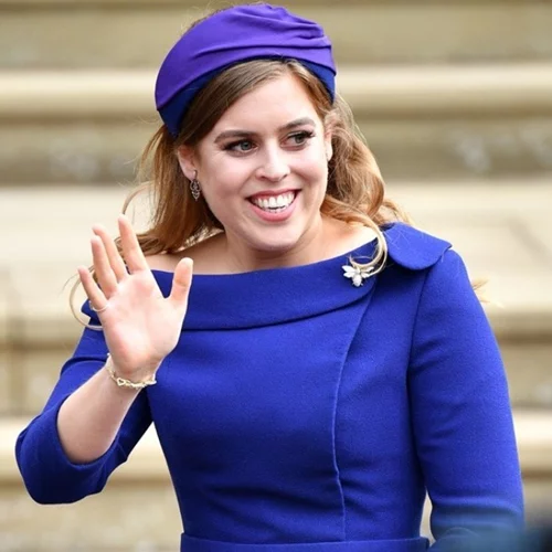 Πριγκίπισσα Βεατρίκη | Το Zara τοπ που φόρεσε στοιχίζει μόλις 12,95€ και είναι ιδανικό για την άνοιξη