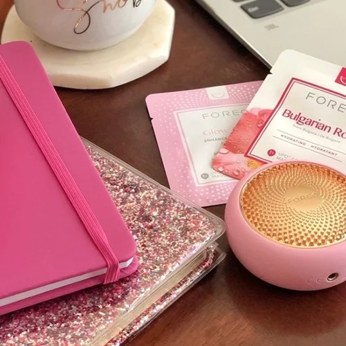 At home facial | Δοκιμάσαμε 20 gadgets και αυτά είναι τα 5 που αξίζει να αγοράσεις