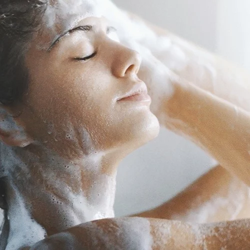 Φτιάξαμε μάσκα, σαμπουάν και conditioner με γάλα καρύδας!