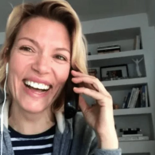 Βίκυ Καγιά | «Υπάρχουν στιγμές που με πιάνει μεγάλη απελπισία, έχω κλάψει και έχω κλειστεί στον εαυτό μου»