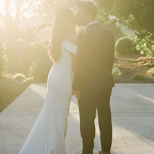 Baby Boom! Διάσημη ηθοποιός περιμένει το πρώτο της παιδί