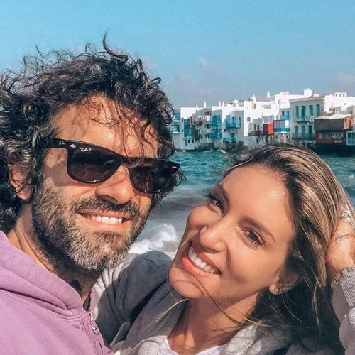 Αθηνά Οικονομάκου | Οι τρυφερές ευχές της για τα γενέθλια του συζύγου της, Φίλιππου Μιχόπουλου